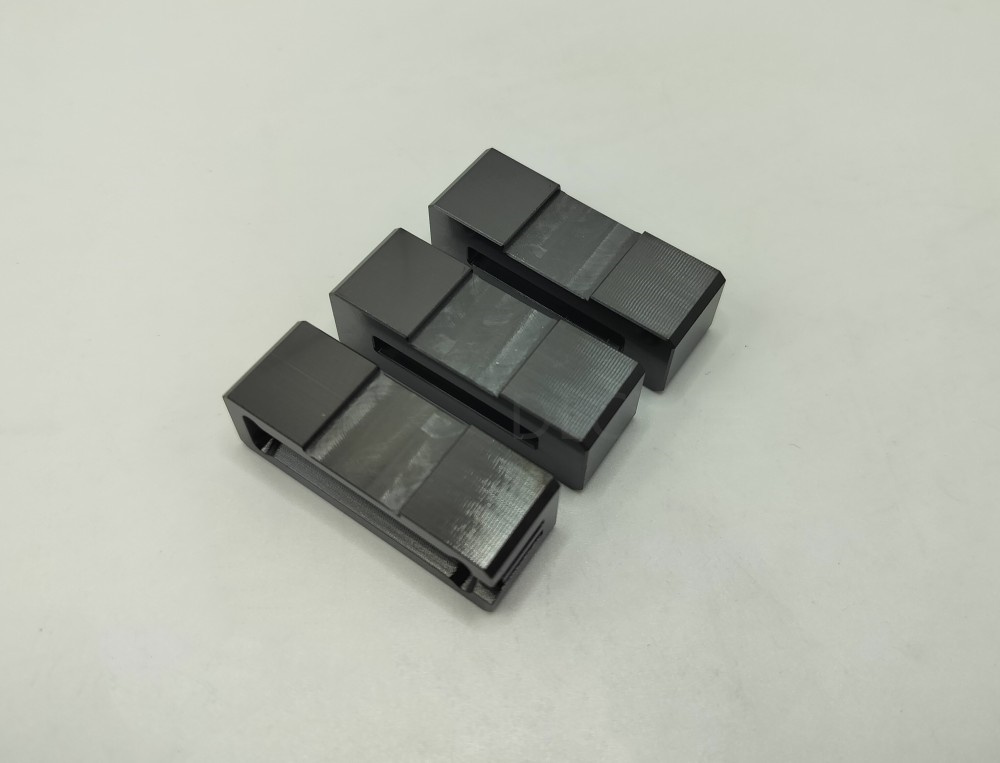 一種具有防靜電功能的類金剛石碳涂層